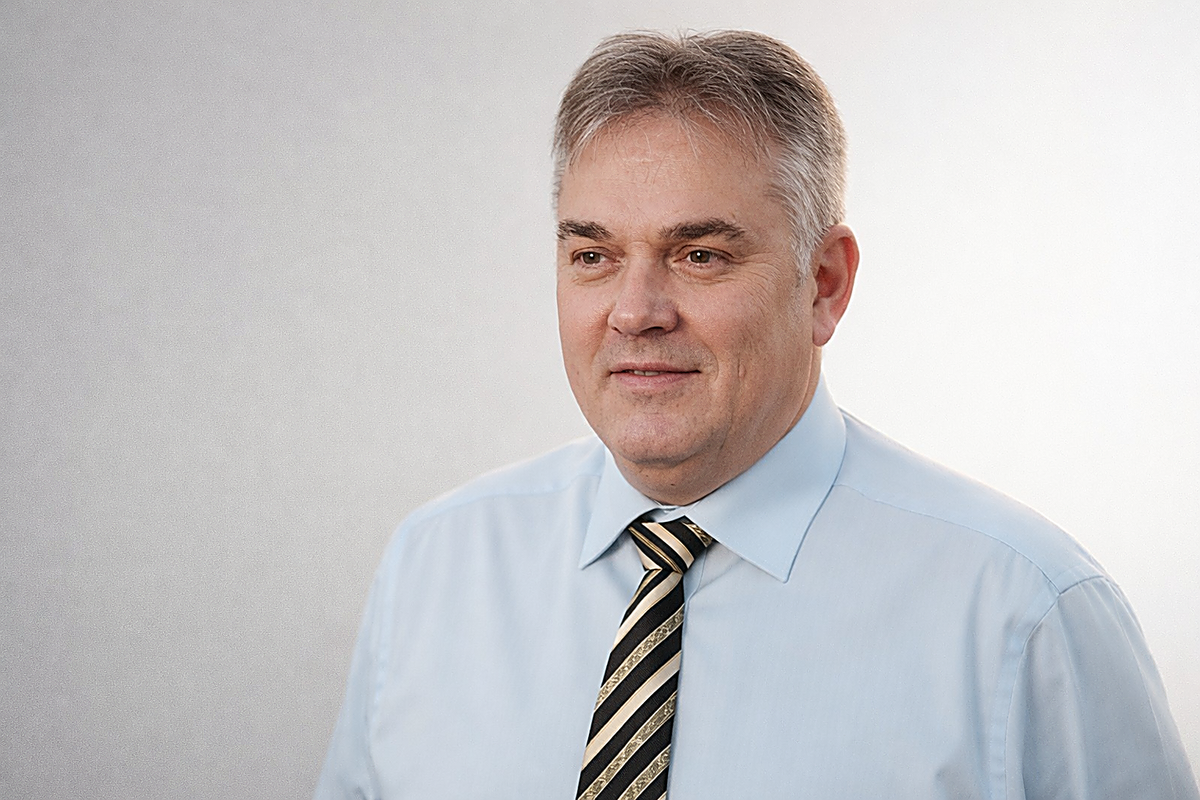 Steve Bäsel – AI & Compliance Consultant